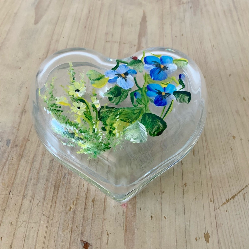 Hand-painted Heart Shaped Trinket Box